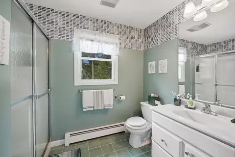 25 Bremen St, Springfield, MA 01108 photo 26