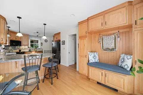25 Bremen St, Springfield, MA 01108 photo 18