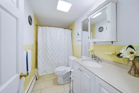 150 Grove, Boston, MA 02132 photo 24