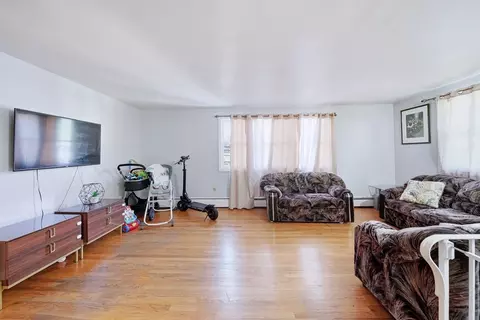 150 Grove, Boston, MA 02132 photo 29