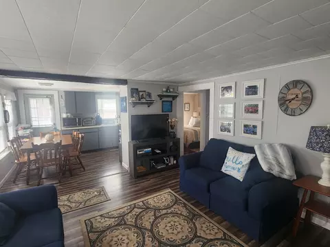Living - 7 Quasuet Ave, Wareham, MA 02571 photo 3 of 3
