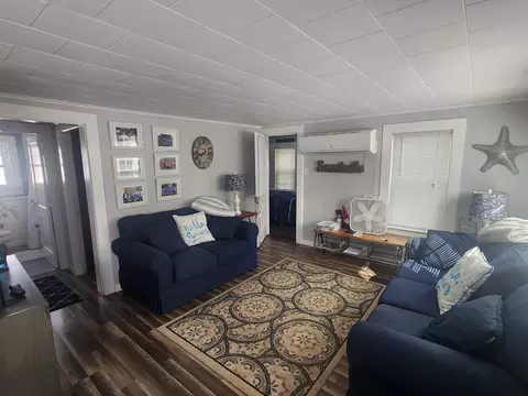 Living - 7 Quasuet Ave, Wareham, MA 02571 photo 2 of 3
