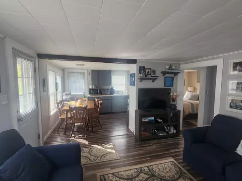 Living - 7 Quasuet Ave, Wareham, MA 02571 photo 1 of 3