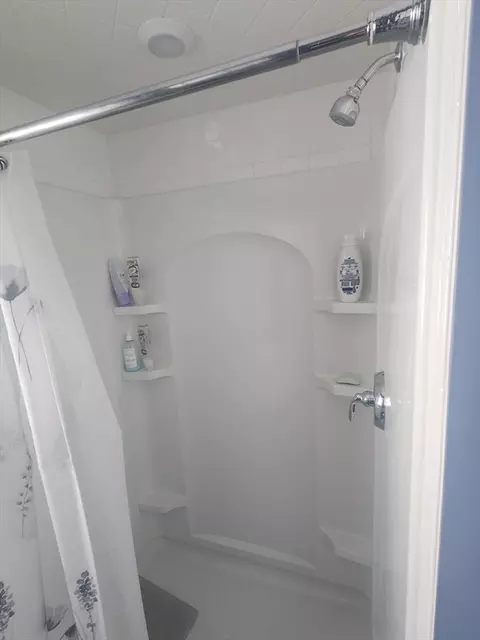 Bath - 7 Quasuet Ave, Wareham, MA 02571 photo 2 of 2