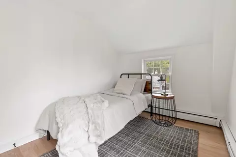 Bedroom - 108 Warren St, Arlington, MA 02474 photo 7 of 9