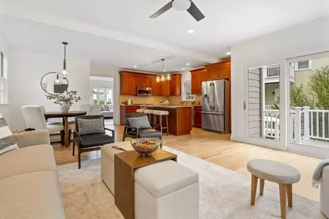Other - 108 Warren St, Arlington, MA 02474 photo 4 of 7