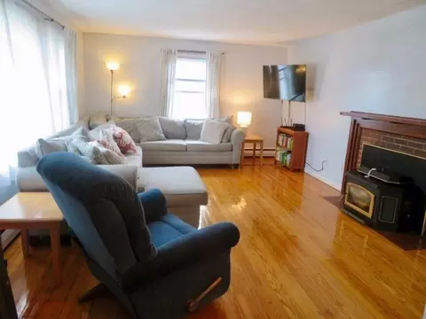 6 Newell St, Easthampton, MA 01027 photo 14