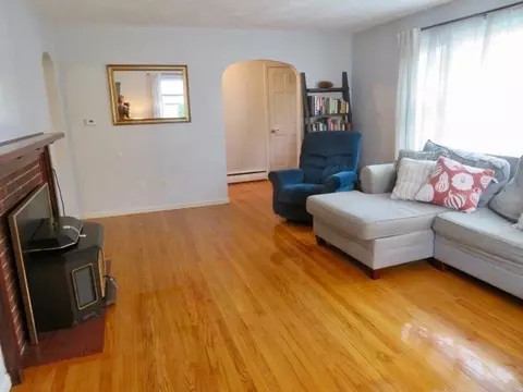6 Newell St, Easthampton, MA 01027 photo 15