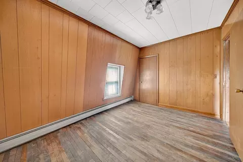 Bedroom - 484 S Beach St, Fall River, MA 02724 photo 2 of 5