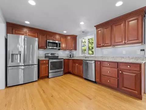 4 Huron Rd, Acton, MA 01720 photo 7