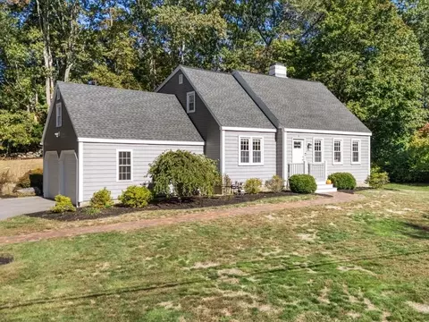 4 Huron Rd, Acton, MA 01720