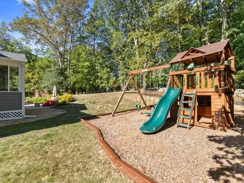 4 Huron Rd, Acton, MA 01720 photo 26