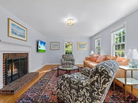 4 Huron Rd, Acton, MA 01720 photo 4