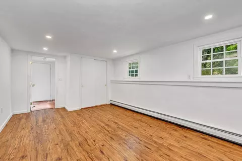 50 Laurel St, Gloucester, MA 01930 photo 31