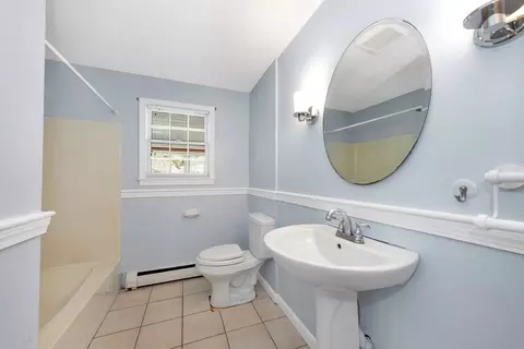 50 Laurel St, Gloucester, MA 01930 photo 25