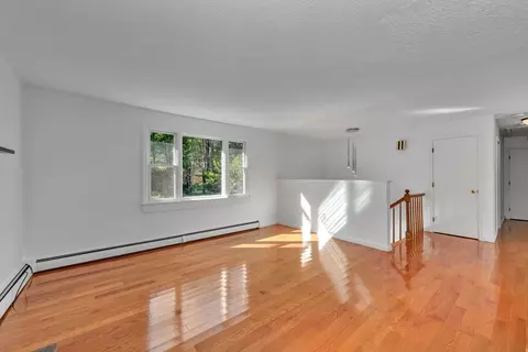 50 Laurel St, Gloucester, MA 01930 photo 16