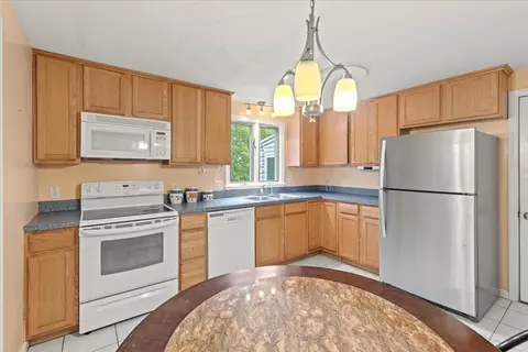 Kitchen - 96 Spring St, Walpole, MA 02081 photo 1 of 4