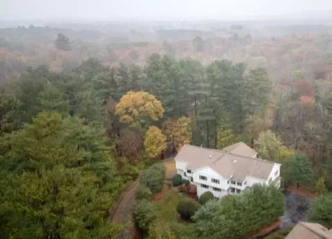 291 Captain Eames Cir #291, Ashland, MA 01721