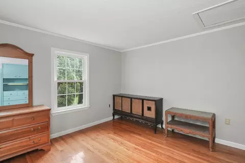 31 Craig St, Springfield, MA 01108 photo 6