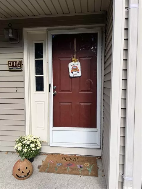 23 Thayer Pond Rd #1, Oxford, MA 01537
