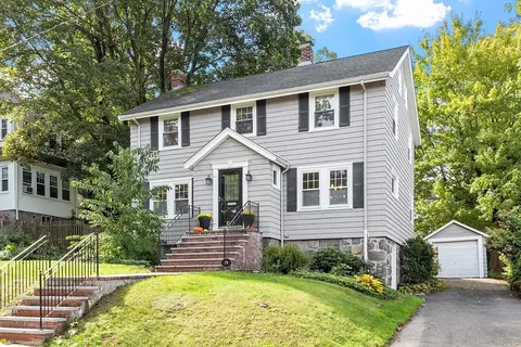 239 Stratford St, West Roxbury, MA 02132