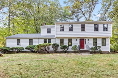 16 Lee Rd, Medfield, MA 02052