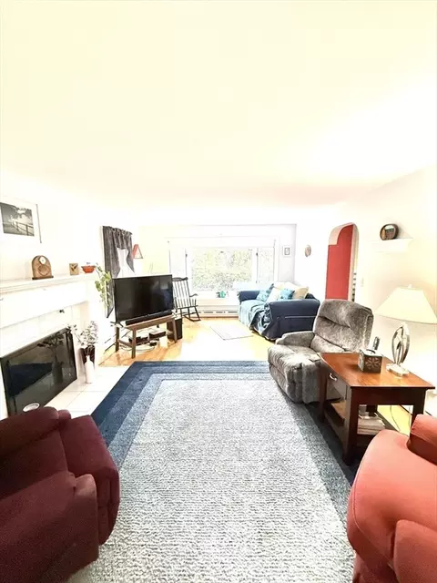 63 Adele Rd, Quincy, MA 02169 photo 4