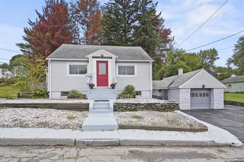 57 Pasadena Pkwy, Worcester, MA 01605