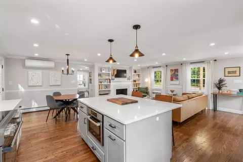 317 Dedham Ave, Needham, MA 02492 photo 10