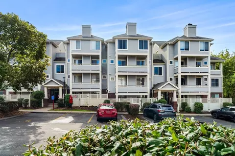 200 Falls Blvd #C308, Quincy, MA 02169