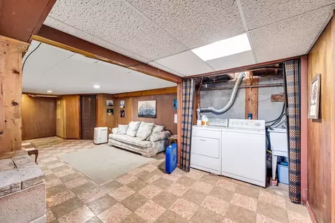 260 Hermitage Dr, Springfield, MA 01129 photo 29