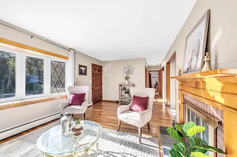 260 Hermitage Dr, Springfield, MA 01129 photo 6