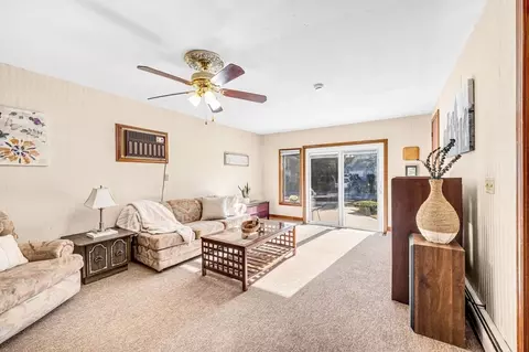 260 Hermitage Dr, Springfield, MA 01129 photo 15