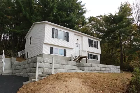 476 Cottage St, Athol, MA 01331