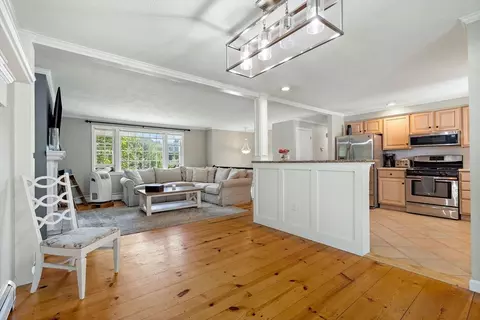 12 Patti Ln, Maynard, MA 01754 photo 17