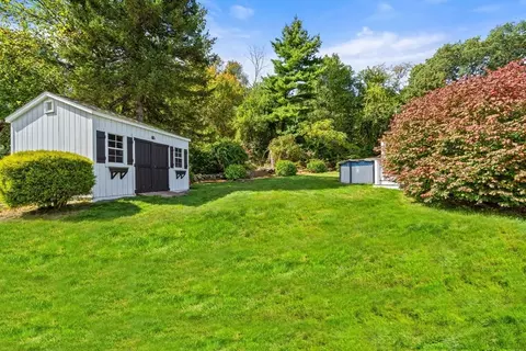 12 Patti Ln, Maynard, MA 01754 photo 7