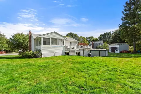 12 Patti Ln, Maynard, MA 01754 photo 5