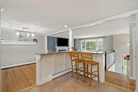 12 Patti Ln, Maynard, MA 01754 photo 14