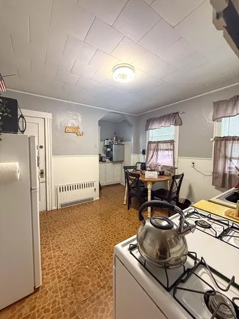 25 Clark St, Everett, MA 02149 photo 28