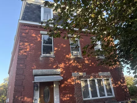 308 Plantation St, Worcester, MA 01604