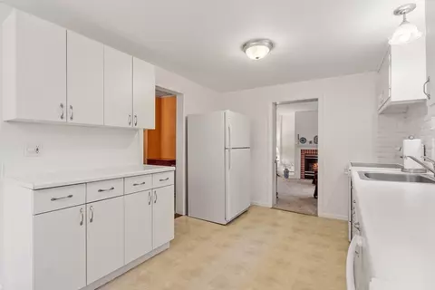 250 Central St, Saugus, MA 01906 photo 9