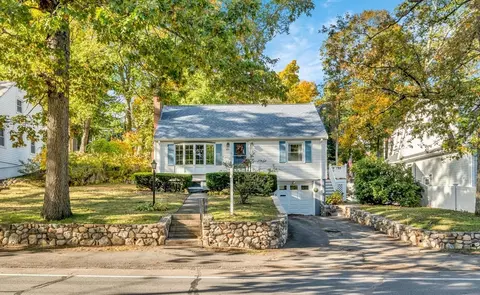 375 Marrett Rd, Lexington, MA 02421