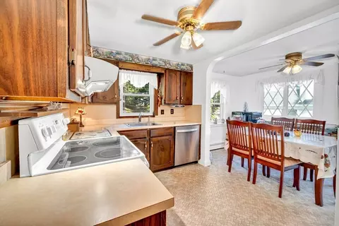 375 Marrett Rd, Lexington, MA 02421 photo 18