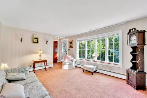 375 Marrett Rd, Lexington, MA 02421 photo 8