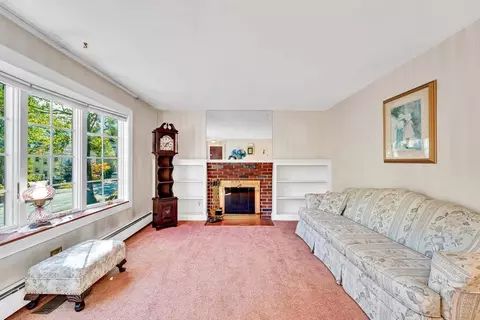 375 Marrett Rd, Lexington, MA 02421 photo 10