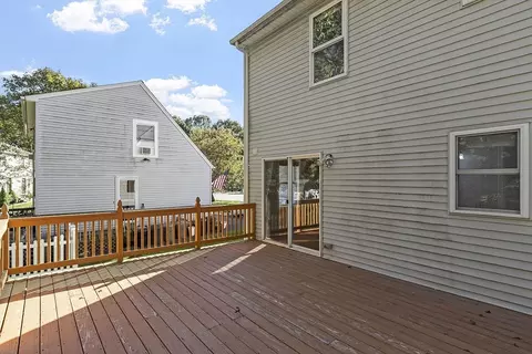 Exterior - 59 Santoro Rd, Worcester, MA 01606 photo 10 of 10