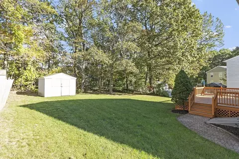 Exterior - 59 Santoro Rd, Worcester, MA 01606 photo 4 of 10