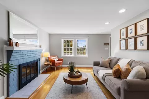 44 Sunset Dr, Beverly, MA 01915 photo 8