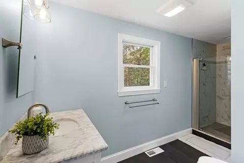 44 Sunset Dr, Beverly, MA 01915 photo 24