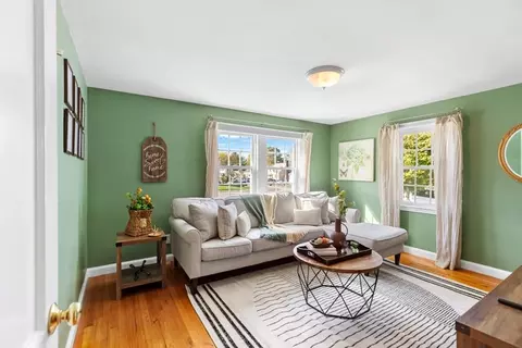 44 Sunset Dr, Beverly, MA 01915 photo 18
